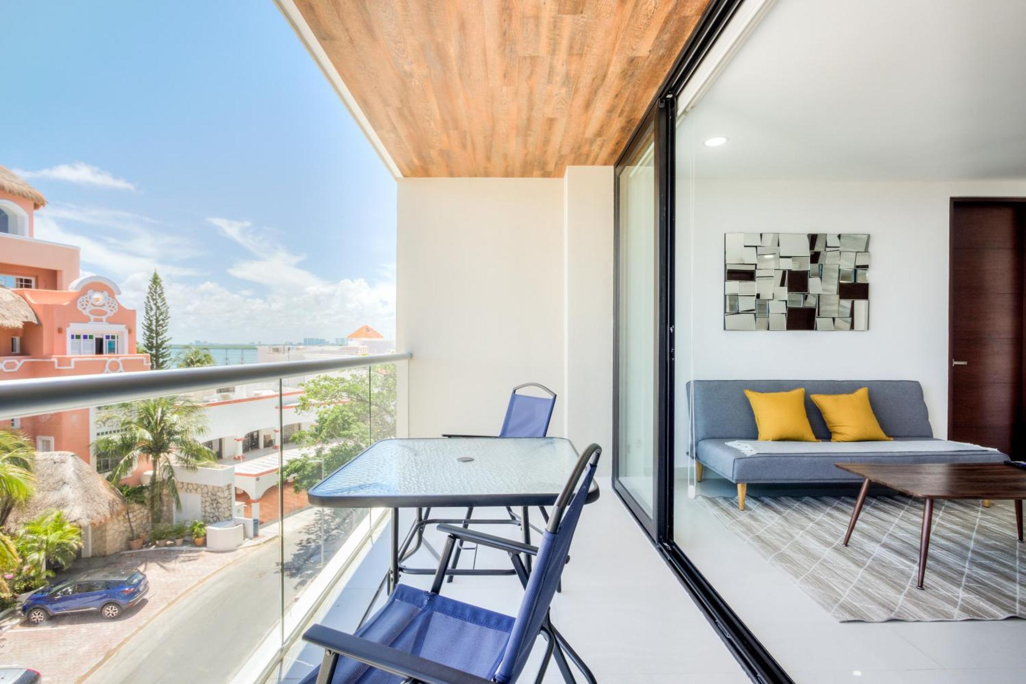 Departamento En Zona Hotelera Con Acceso A Alberca En Rooftop Cancun